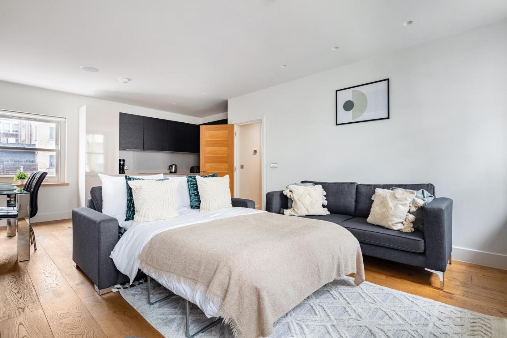 Bnbnook - Spacious 2br - Walk To Soho & Oxford Street Appartamento