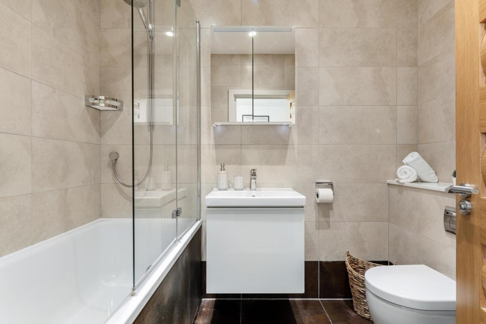Bnbnook - Spacious 2br - Walk To Soho & Oxford Street Appartamento *